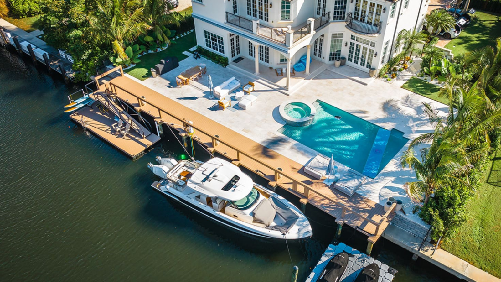 Best Practices for Seawall Construction to Prevent Property Damage Naturally in Florida